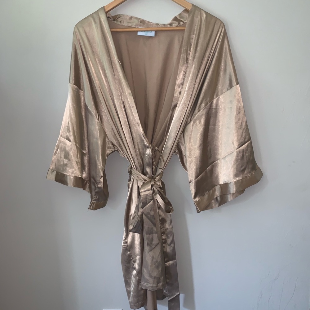 🆕Gold “Satin” Robe